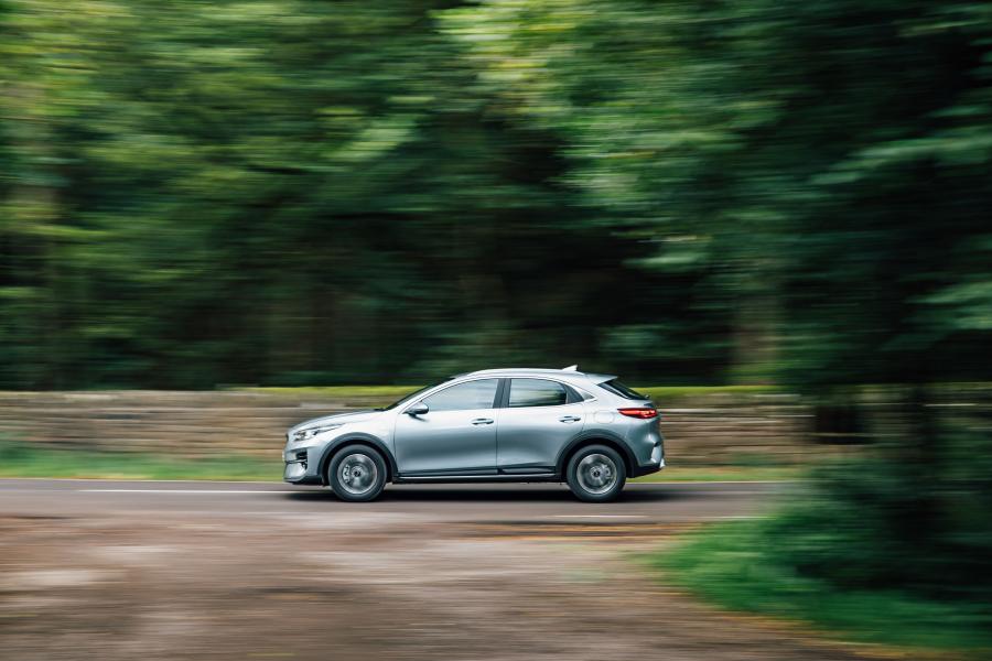  Kia XCeed 1.0 T-GDi 2019 года  (UK) (фото 32 из 91)